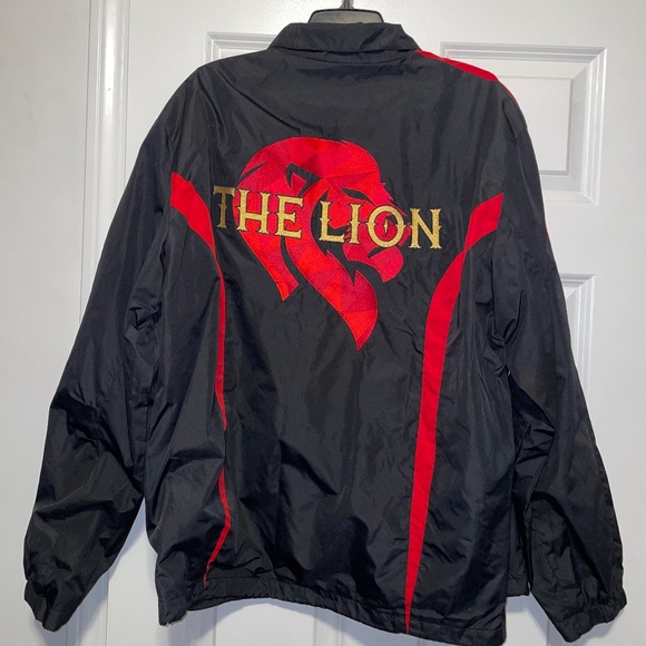 La’s Finest TV SHOW Custom Embroidery Jacket The Lion w/ COA  Sport-Tek Men’s XL - Picture 2 of 10
